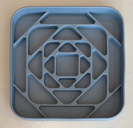 Geometric Slow Feeder (Sky Blue)