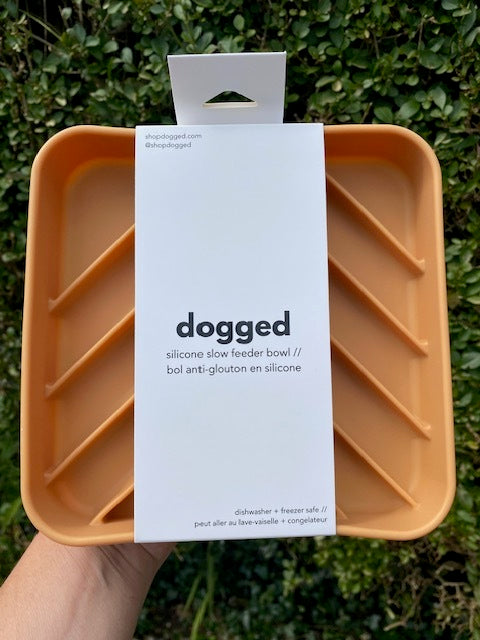 Dogged Chevron Slow Feeder Bowl (Nutmeg)