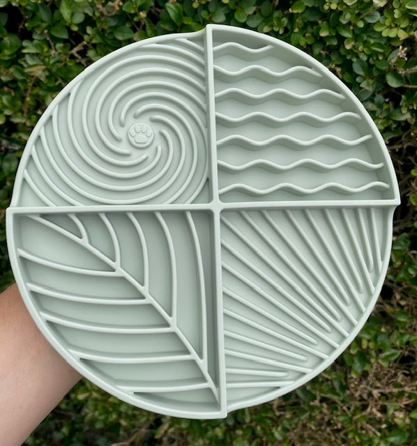 Elemental Lick Mat (Pale Olive)