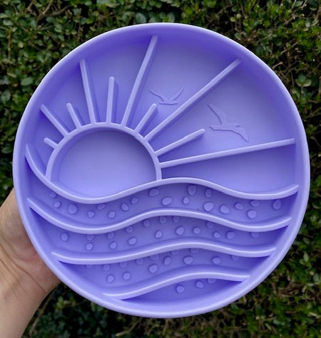 Brewin Aussie Co Ocean Waves Slow Feeder (Jellyfish)