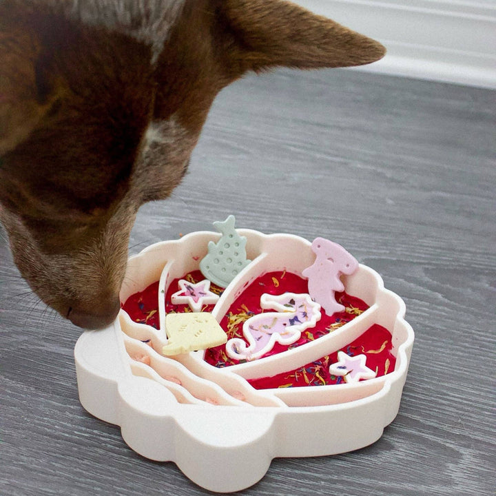 Pawsome Tails Seashell Slow Feeder Bowl (Pearl)